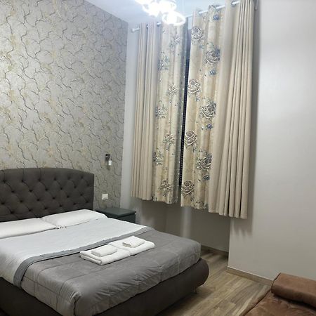 Lin Mare Hotel Róma Kültér fotó
